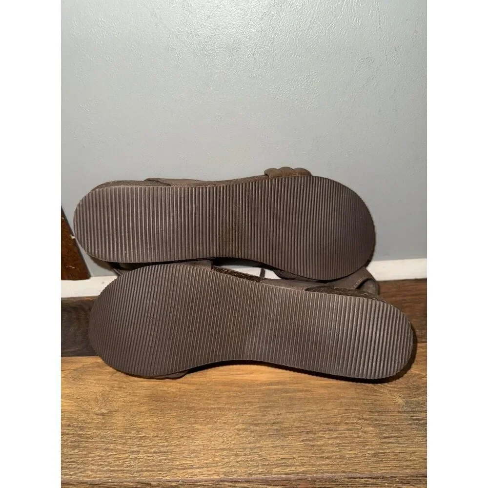 Maurice’s‎ Cami Comfort Wedge Heel Size 10